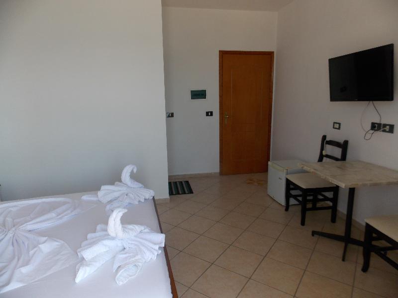 Hotel Real Sarandë Exterior foto