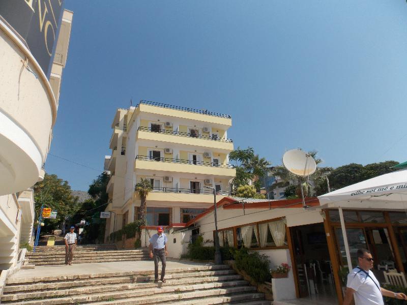 Hotel Real Sarandë Exterior foto