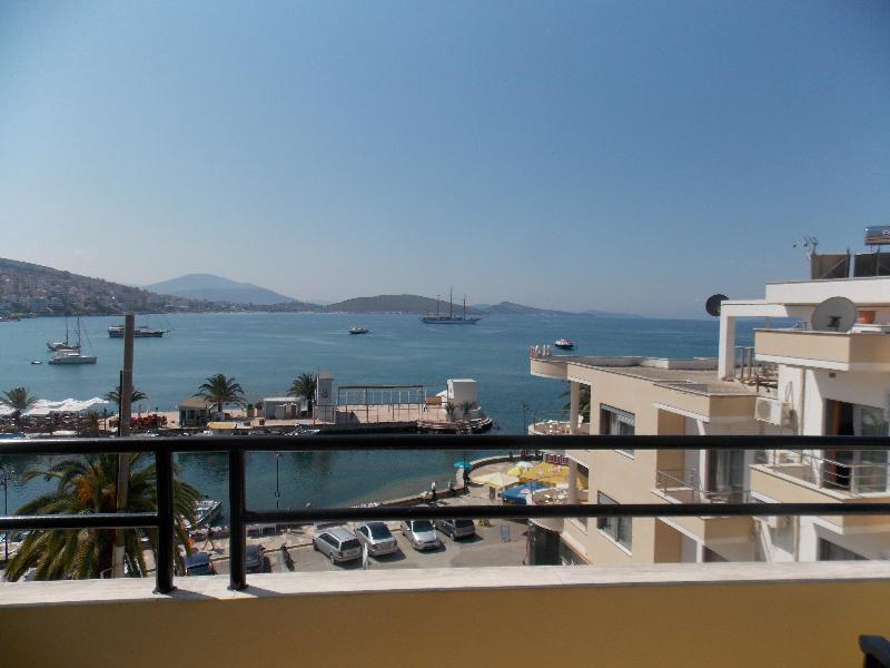 Hotel Real Sarandë Exterior foto